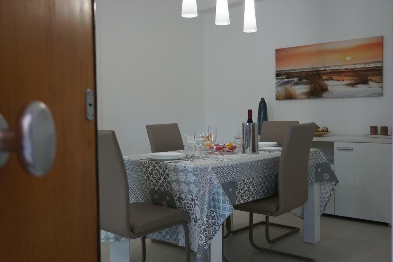 Appartamento Casa Gisé Aci Castello Esterno foto