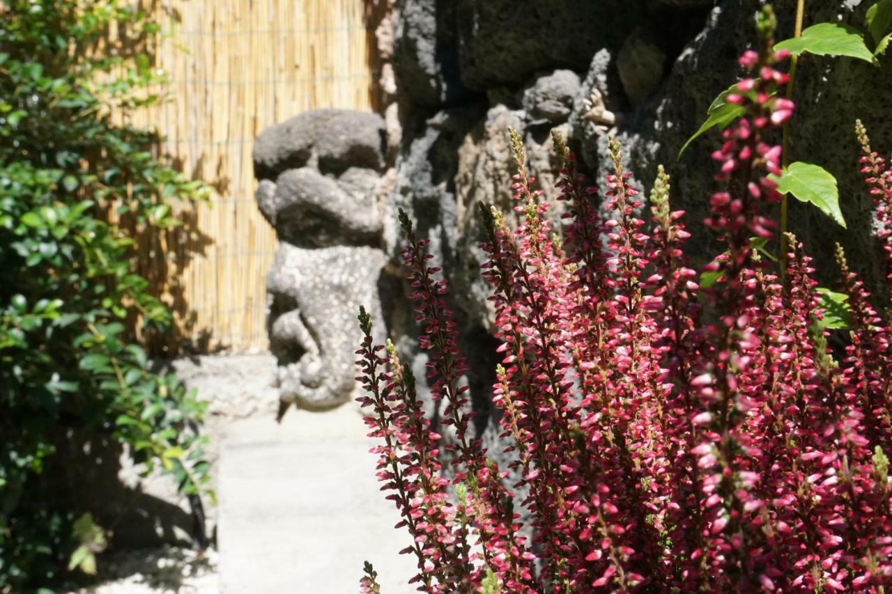Appartamento Casa Gisé Aci Castello Esterno foto