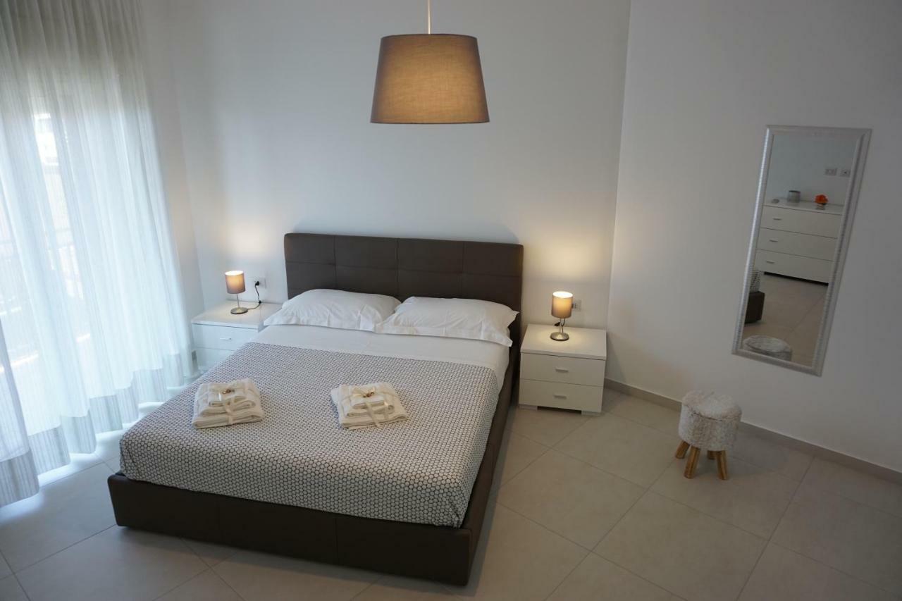 Appartamento Casa Gisé Aci Castello Esterno foto